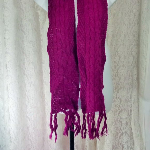 Knitted Scarf Beret Cap Set Magenta NWOT - Picture 4 of 4